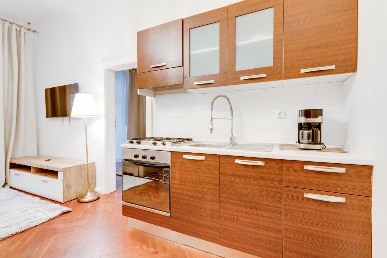 Apartment Luxury Riverside In The Center Of