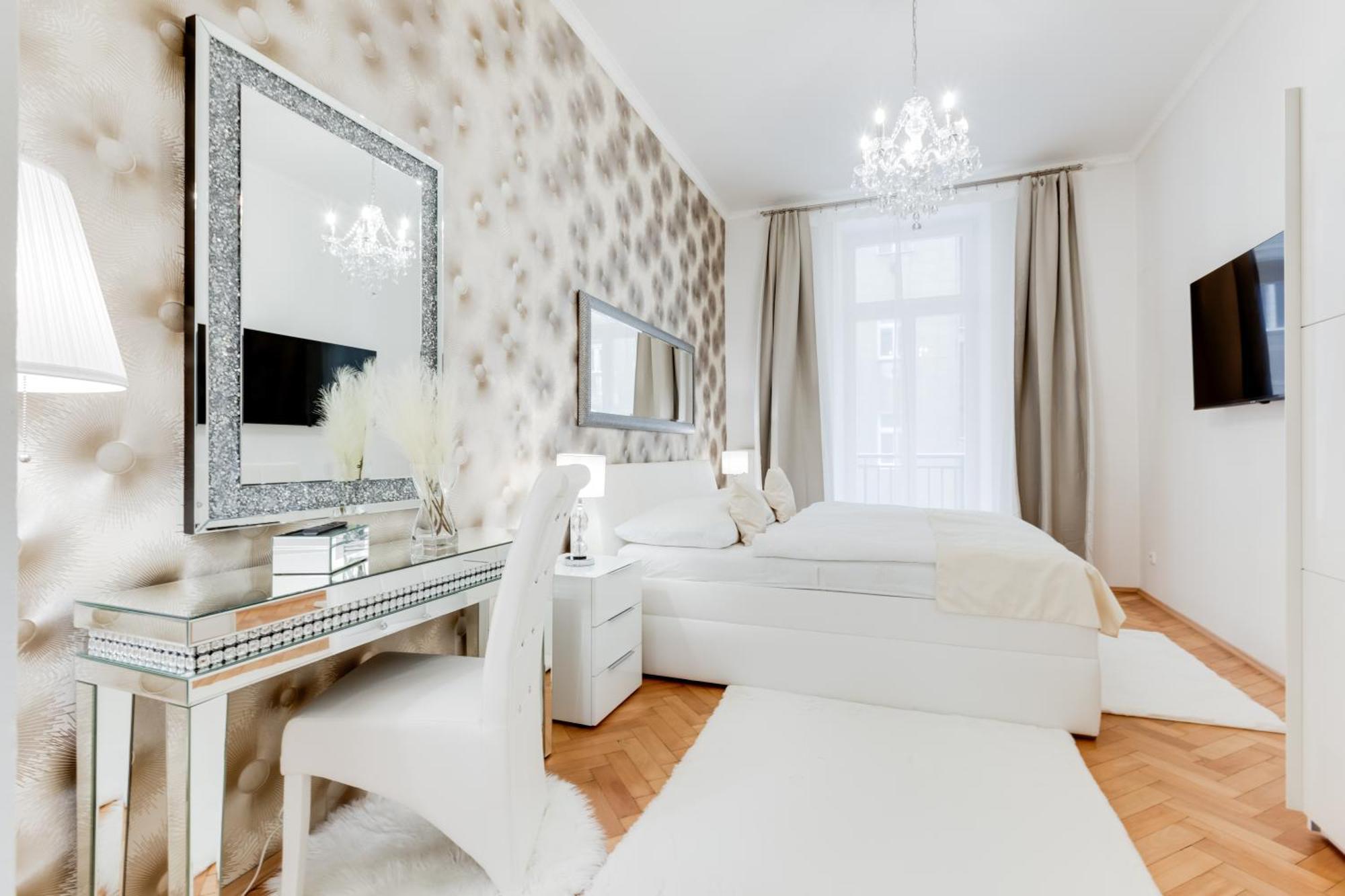 Apartment Luxury Riverside In The Center Of Prag